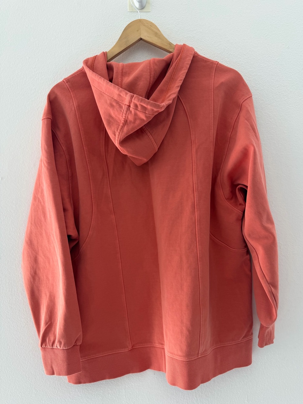 Athleta Women’s Large Coral Hoodie Pullover V Neck Relaxed Athleisure Sweatshirt - Picture 2 of 7